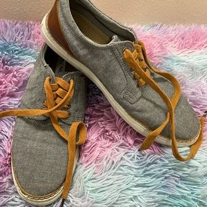 Men’s shoes
